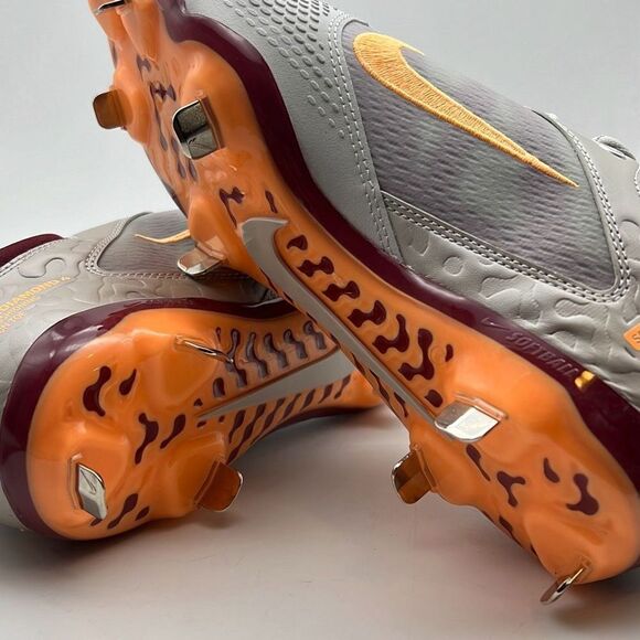 Nike Hyperdiamond 4 Elite Softball baseball Cleats NWB Women 8‎ - Picture 7 of 8